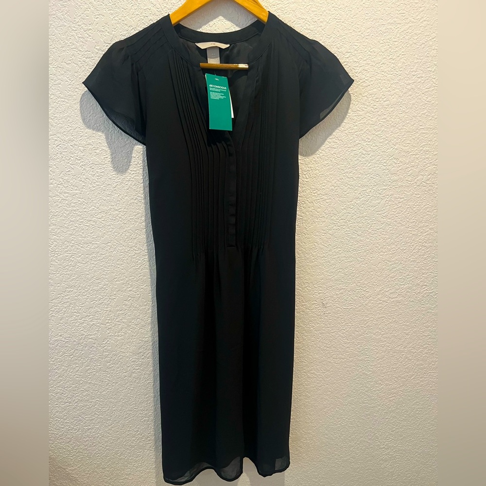 H&M Black Mini Dress, Cap-sleeves, New with tags, Size Small